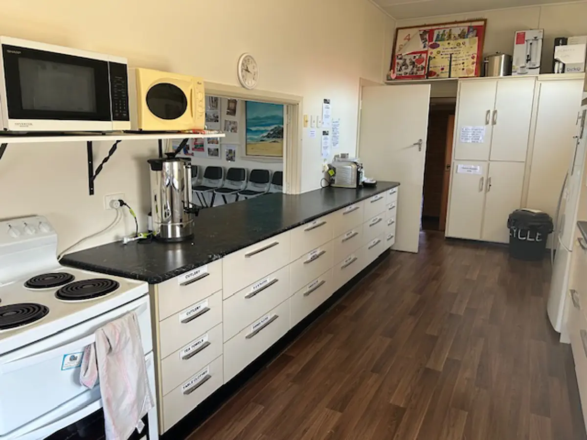 Insert image caption here!